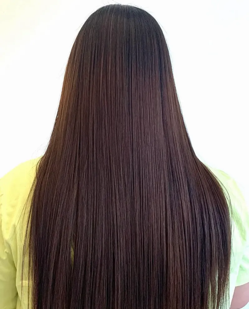 Keratin smoothing treatment result by Elika Beauty Burnaby